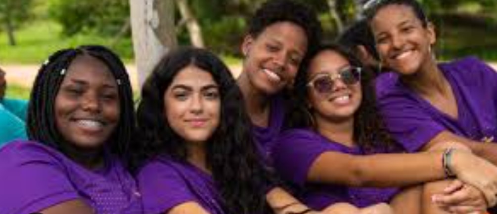 Image representing Girl and AI